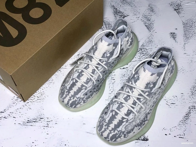 Alien Yeezy Boost Adidas FV3260 380 0720